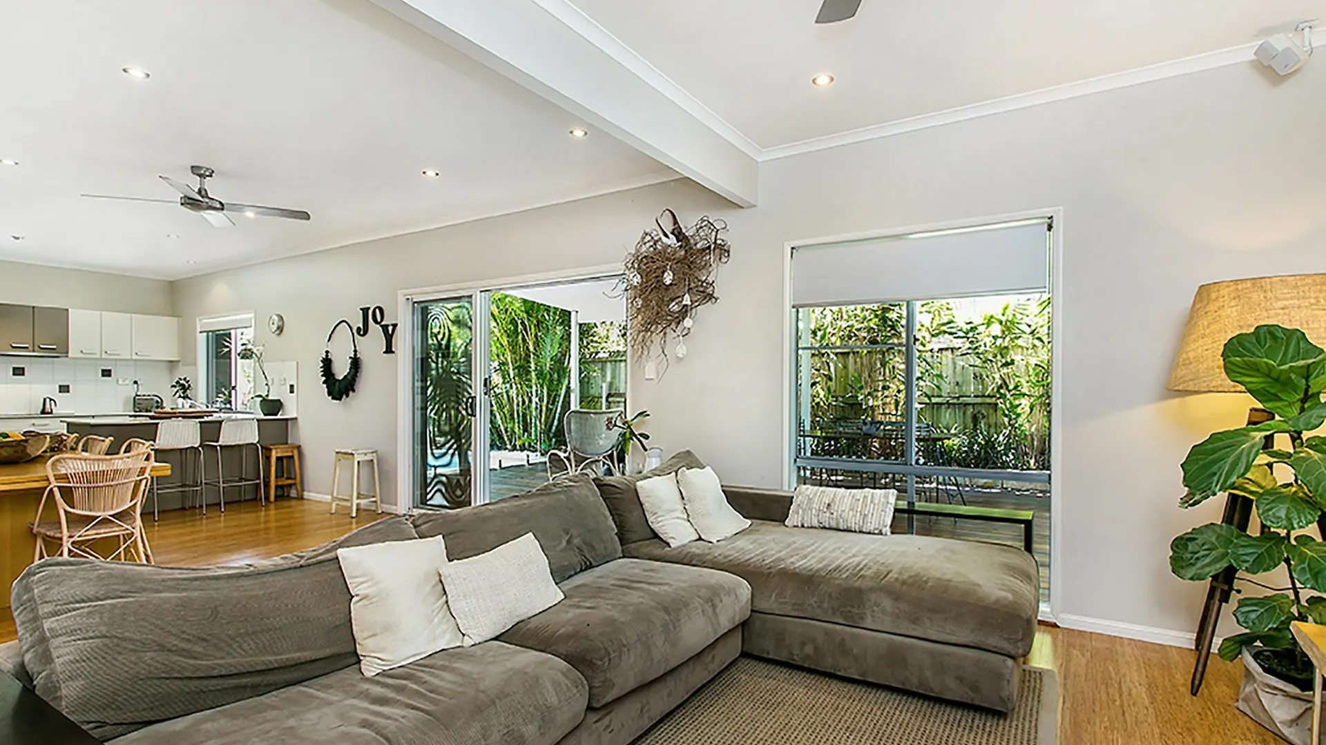 Apartment Elua Beach House - Modern Central Home W/ Swim Spa Byron Bay