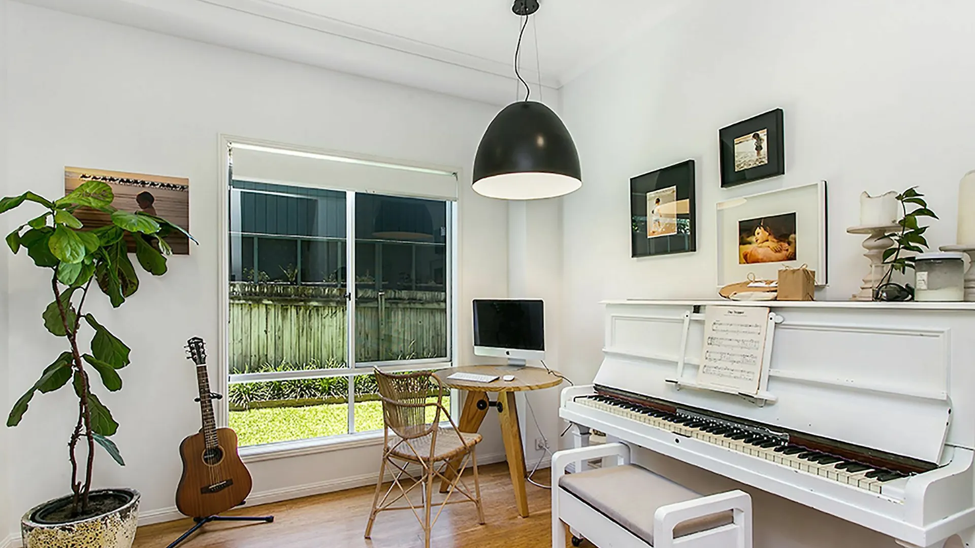 Elua Beach House - Modern Central Home W/ Swim Spa Byron Bay Australia